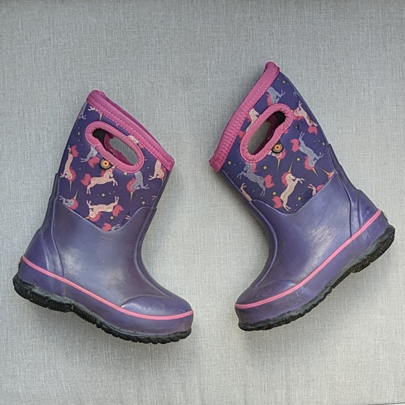 Bogs Other - Bogs Classic Unicorns Kids Winter Boots
size US 9